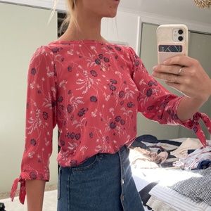 Chiffon ¾ sleeve shirt -- great for work or school